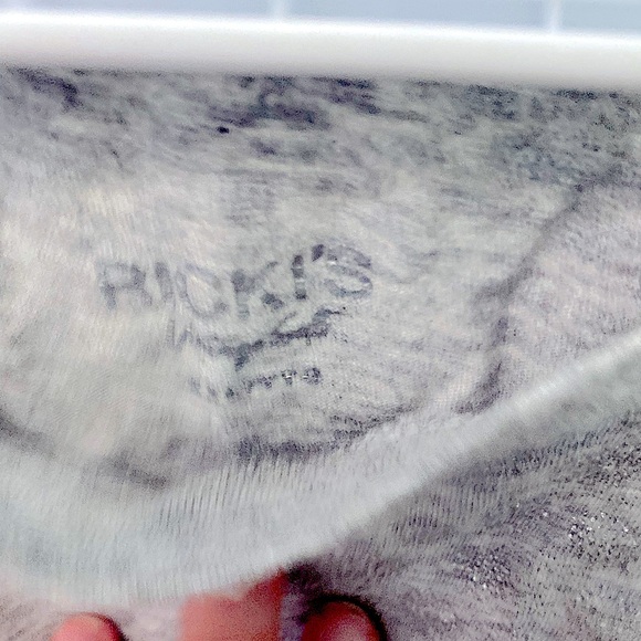 Ricki’s dot tshirt - Picture 2 of 3